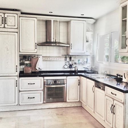 Villa With Heated Private Pool, Sea View& Turkish Sauna Benalmádena Zewnętrze zdjęcie